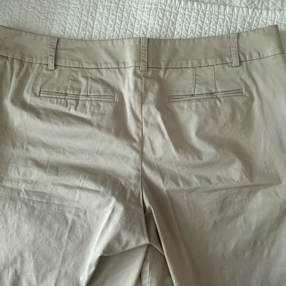 Ann Taylor Loft Women's Chino Shorts- 2 Pairs - Tan and Black - Size 12 - Picture 3 of 10